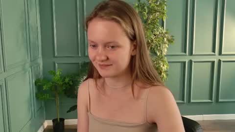 Gina online show from August 5, 12:36 pm