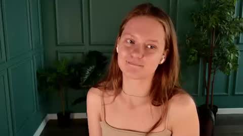 Gina online show from August 12, 9:22 am