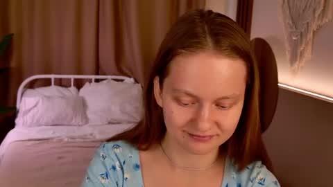 Gina online show from August 14, 9:13 am