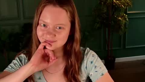 Gina online show from August 15, 2:32 pm
