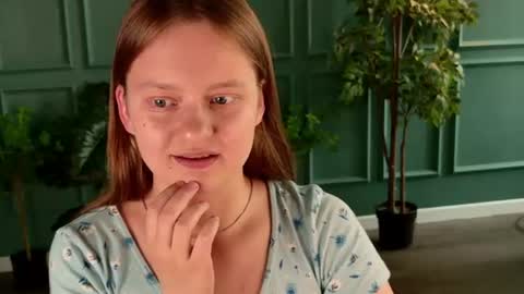 Gina online show from August 15, 3:49 pm