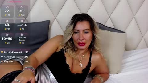 Gina online show from August 12, 3:53 am