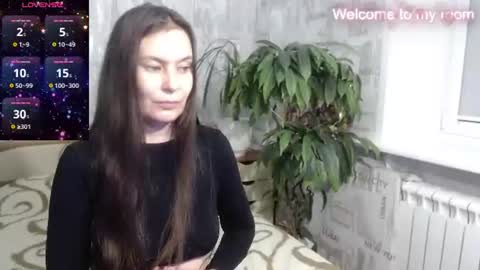 ginaxsoulah   online show from August 12, 5:59 pm