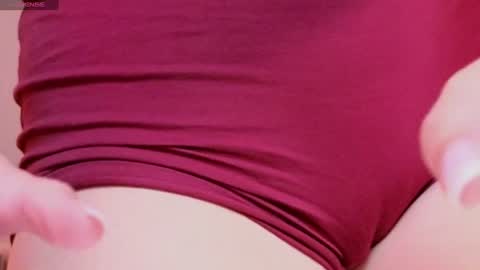 ginger_jessy_ online show from June 30, 4:19 pm