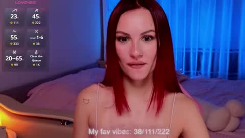 ginger_jessy_ online show from July 7, 2:43 pm