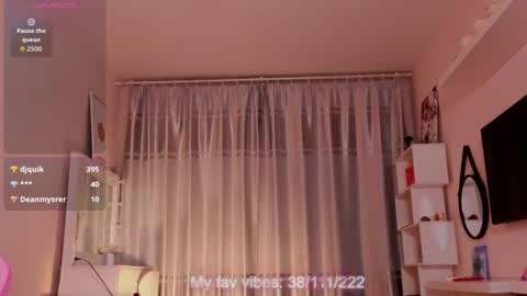 ginger_jessy_ online show from July 12, 5:30 pm