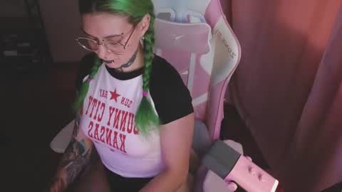 Ginger online show from August 10, 1:23 pm