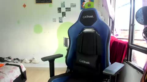 Ginger online show from August 13, 10:57 pm