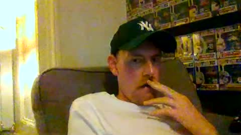 gingerjames90 online show from June 30, 11:06 pm