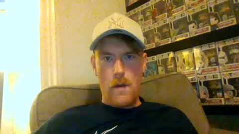 gingerjames90 online show from July 26, 8:47 pm