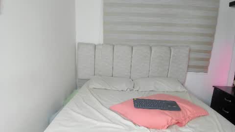 Sophie online show from July 26, 6:29 am