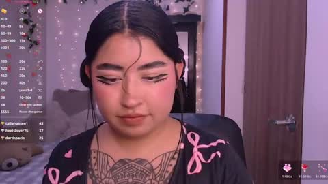 ginmeowuwu online show from August 3, 7:54 pm