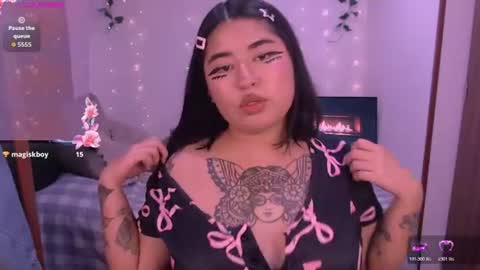 ginmeowuwu online show from August 13, 9:18 pm