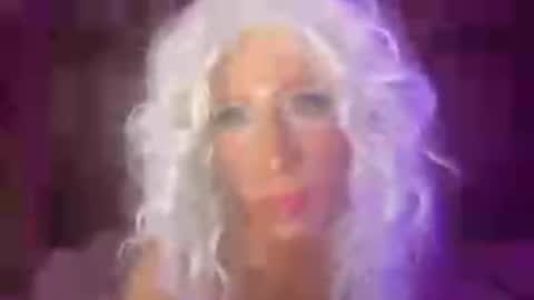 ginniwylde01 online show from August 6, 2:54 am
