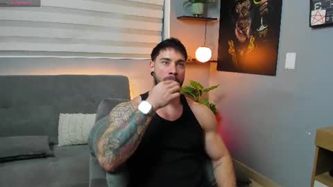 Giorgio leone online show from July 5, 11:30 pm