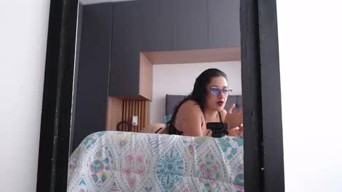 Giovanna Bellucci online show from May 13, 9:25 pm