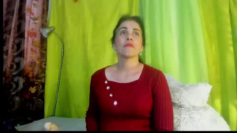 Girasol Walton online show from August 6, 6:29 pm