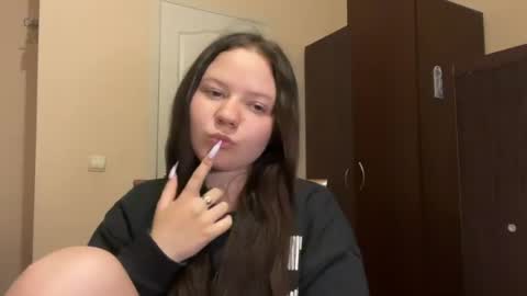 girl_cute07 online show from August 13, 2:36 am