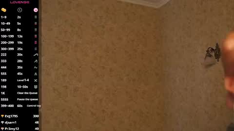 girl kira  online show from August 13, 12:08 pm