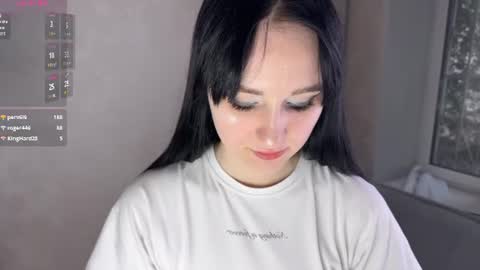 Girl From Ur Mind online show from August 14, 3:37 pm