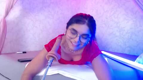 Gisel Amaru online show from August 7, 11:54 am