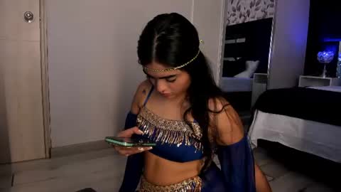 Gisel Amaru online show from August 14, 1:15 pm