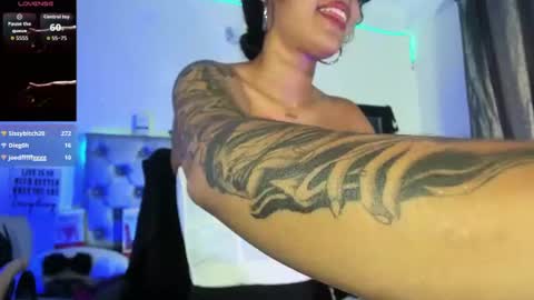 gisell taylor online show from August 15, 4:44 pm