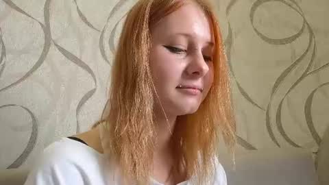 Lily online show from September 3, 10:07 am
