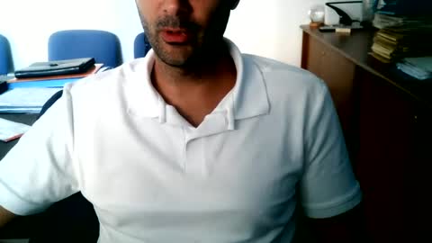 giuseppevai1 online show from July 7, 8:51 am