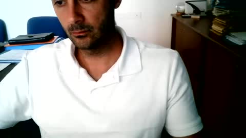 giuseppevai1 online show from July 7, 10:08 am