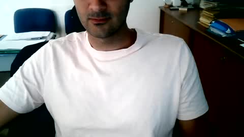 giuseppevai1 online show from July 14, 10:51 am