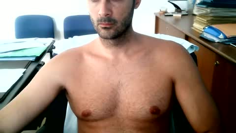 giuseppevai1 online show from July 17, 2:39 pm