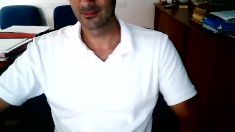 giuseppevai1 online show from July 31, 9:59 am