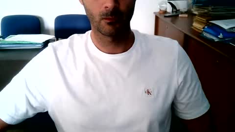 giuseppevai1 online show from August 7, 3:01 pm