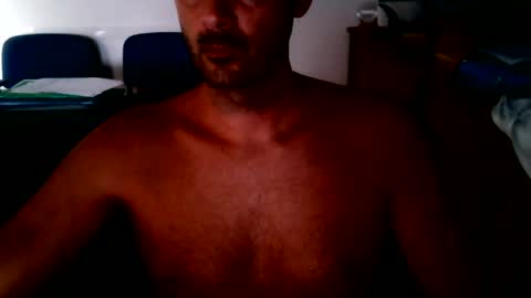 giuseppevai1 online show from August 7, 4:07 pm
