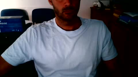 giuseppevai1 online show from August 8, 8:58 am