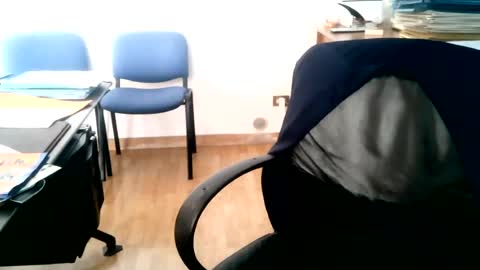 giuseppevai1 online show from August 13, 10:07 am