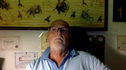 giutomma930394 online show from July 7, 10:46 pm