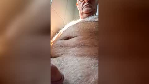 giutomma930394 online show from July 17, 7:41 am