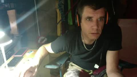 dutch rave guy c2c dutch online show from July 6, 12:19 pm