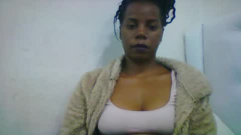 gladie46 online show from August 11, 8:22 pm