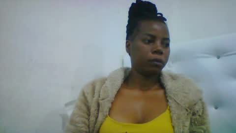 gladie46 online show from August 14, 2:37 am
