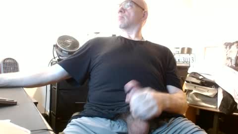 glaikind925958 online show from June 24, 2:57 am