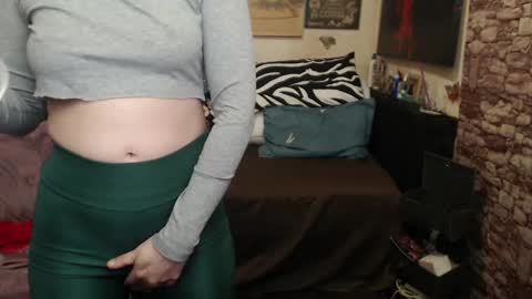 Glamourhottie online show from April 16, 8:11 am