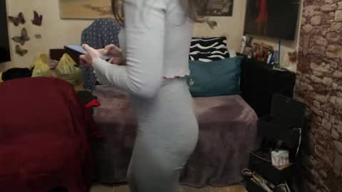 Glamourhottie online show from April 30, 8:28 am
