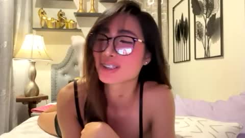 gleiahong online show from August 1, 6:36 pm