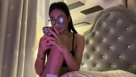 gleiahong online show from August 9, 3:02 pm