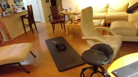 glennbitch online show from July 9, 10:53 am