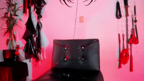 NYX online show from July 19, 11:29 pm