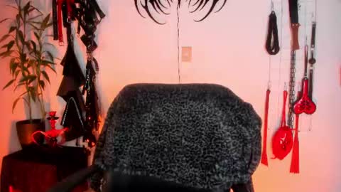 NYX online show from July 31, 11:21 pm